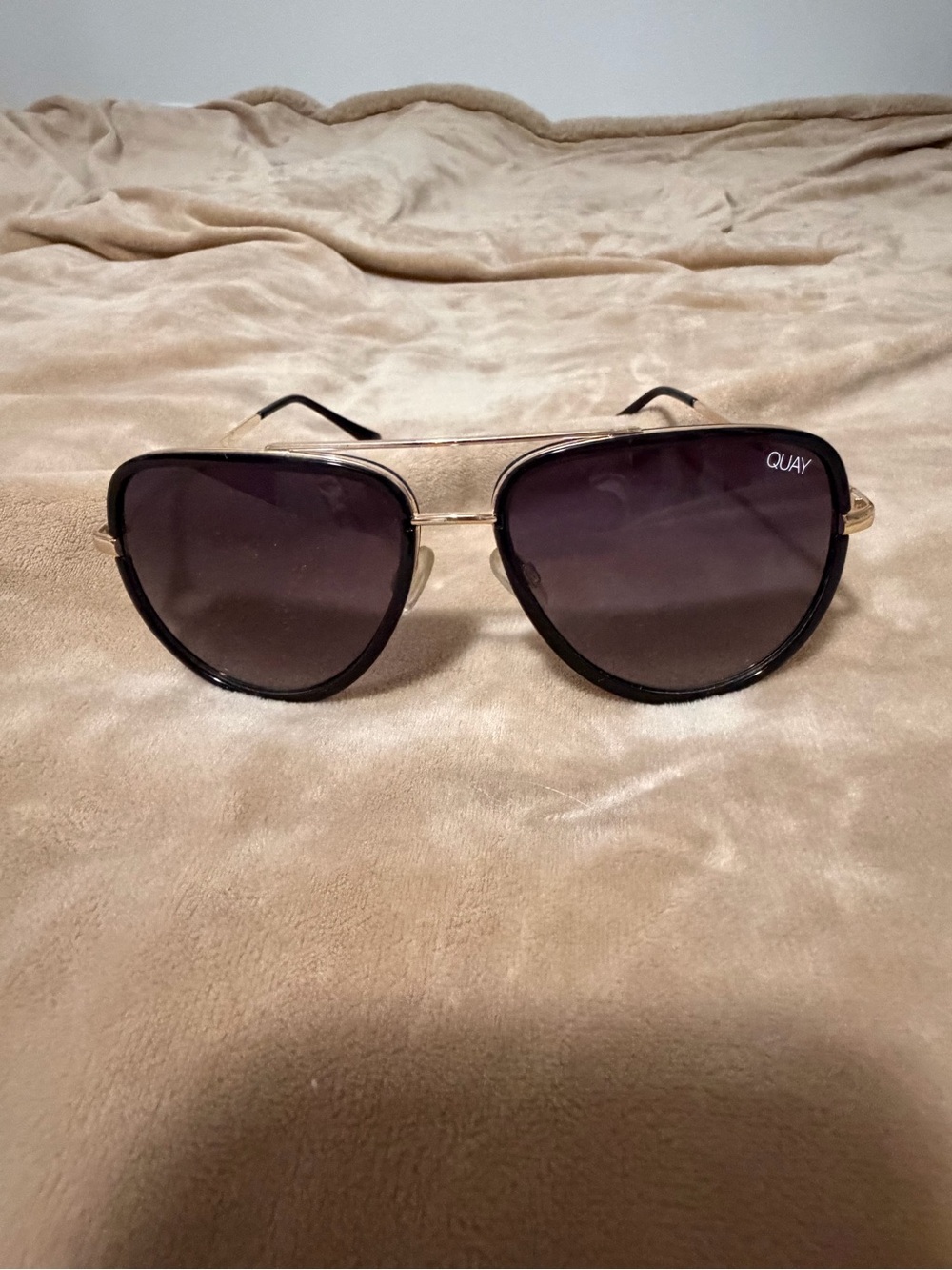 Quay Australia Women’s Black & Gold Aviator Sunglasses